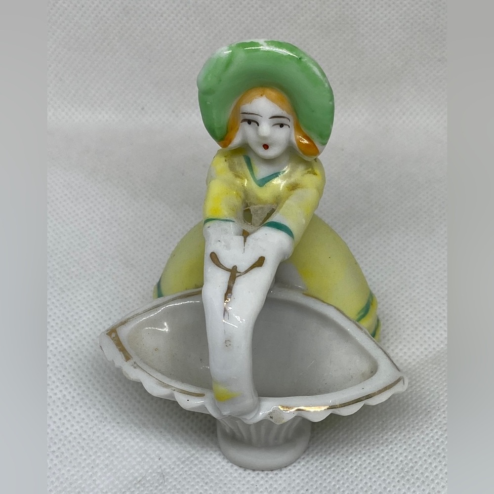 Vintage Toothpick/Match Holder Approximately 3. 1/2” Tall